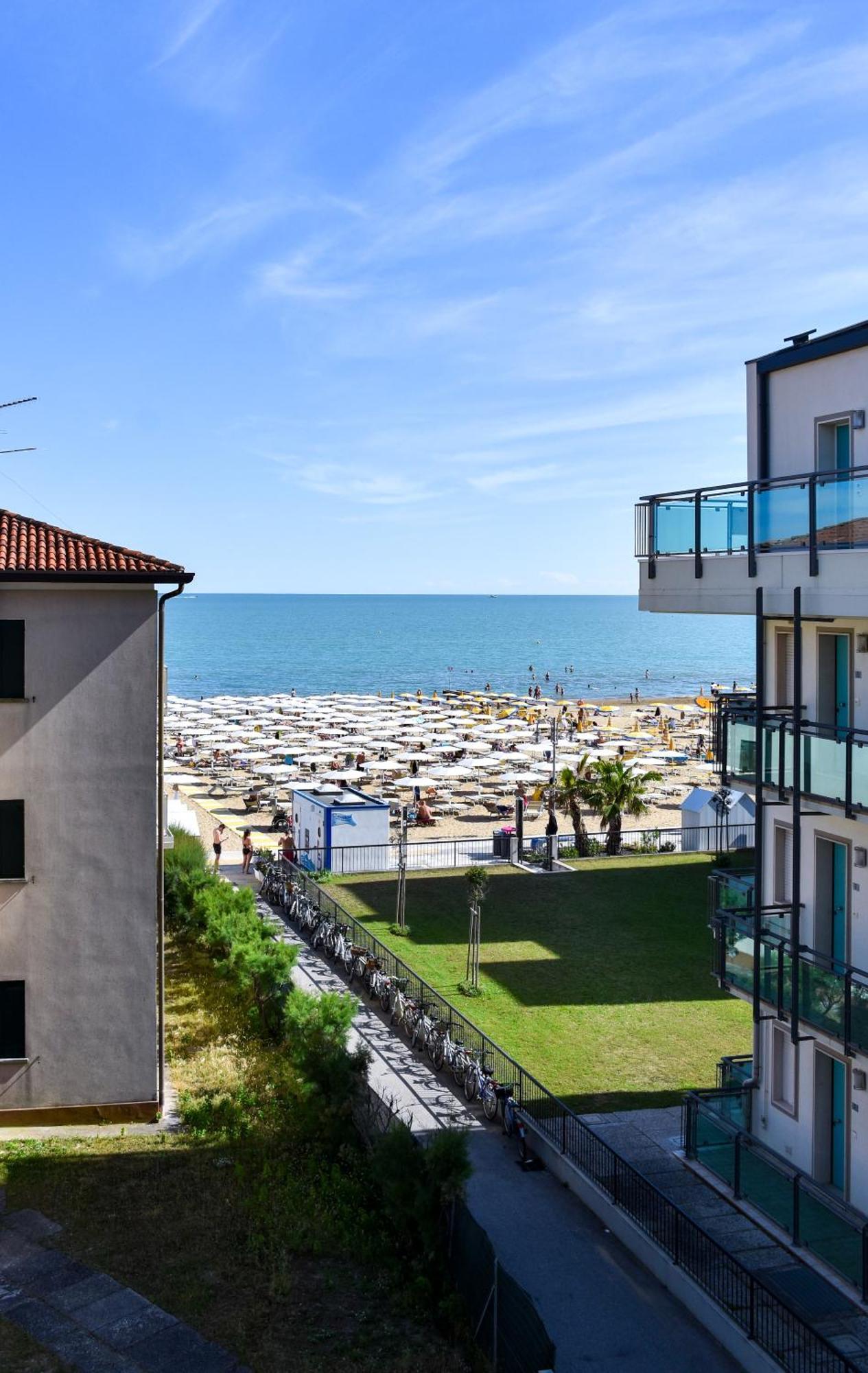Hotel Umberto Lido di Jesolo Eksteriør billede