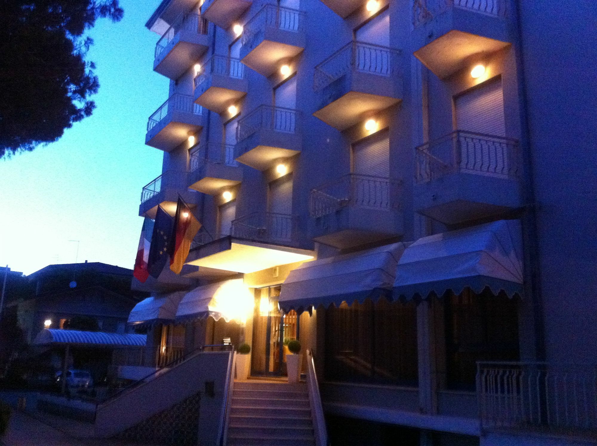 Hotel Umberto Lido di Jesolo Eksteriør billede